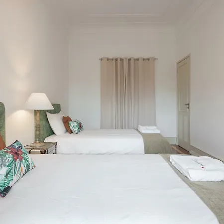 Feels Like Marques Design Flat * Lisbon