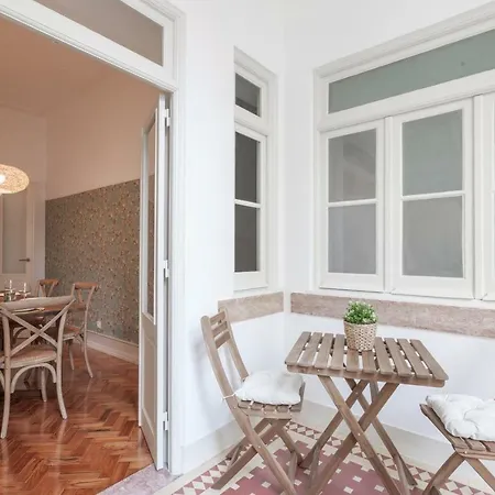 Feels Like Marques Design Flat Apartment Lisbon